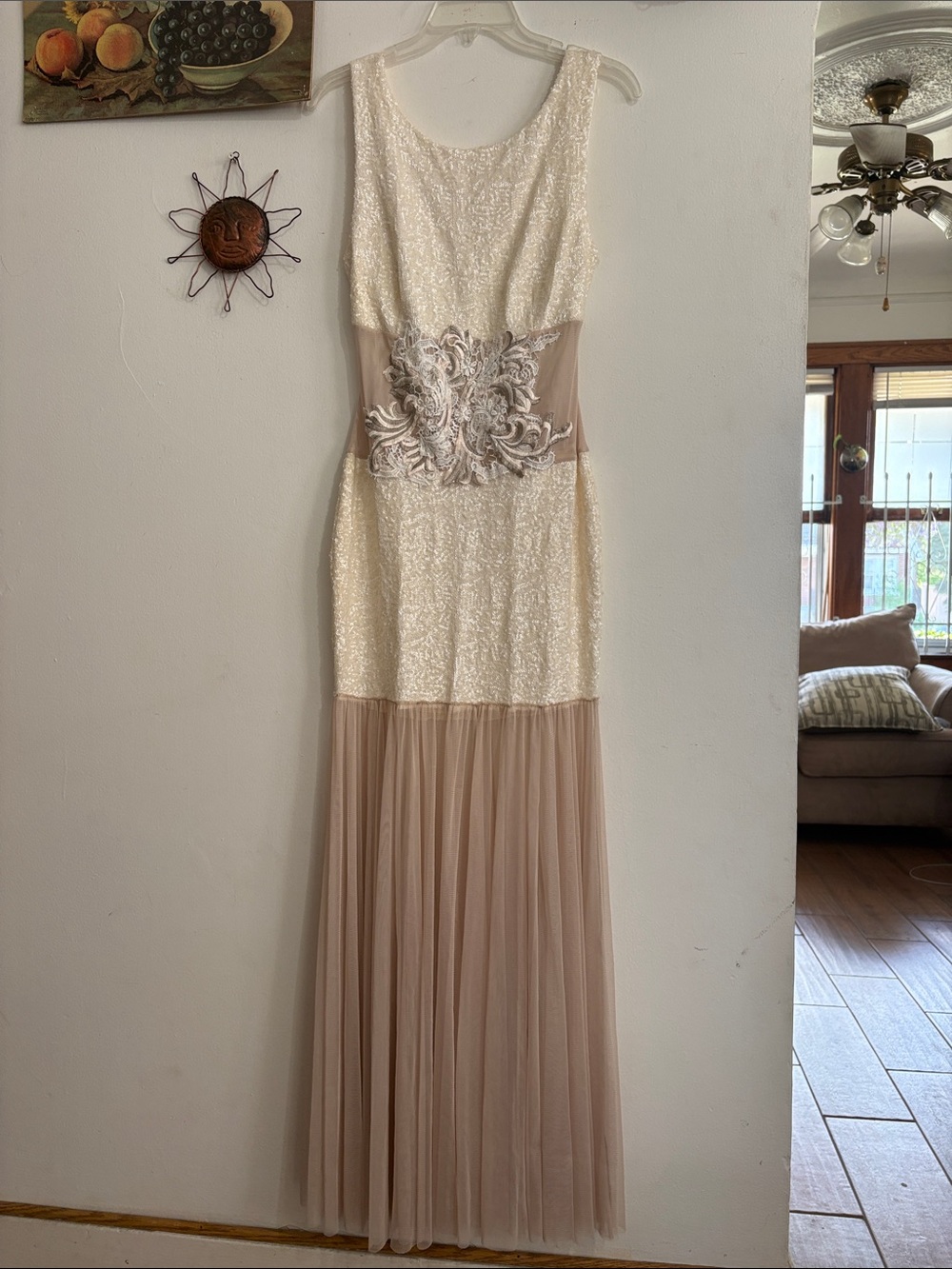 DIDAMARO Elegant Ivory and Blush Embroidered Evening Gown Msz